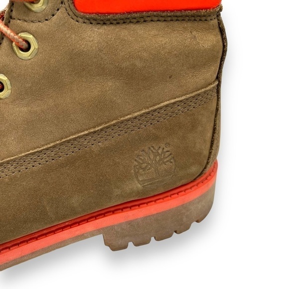 Timberland Junior 6 Inch Premium Waterproof Boots, Brown Nubuck/Salmon, Size 5.5 - Picture 4 of 8